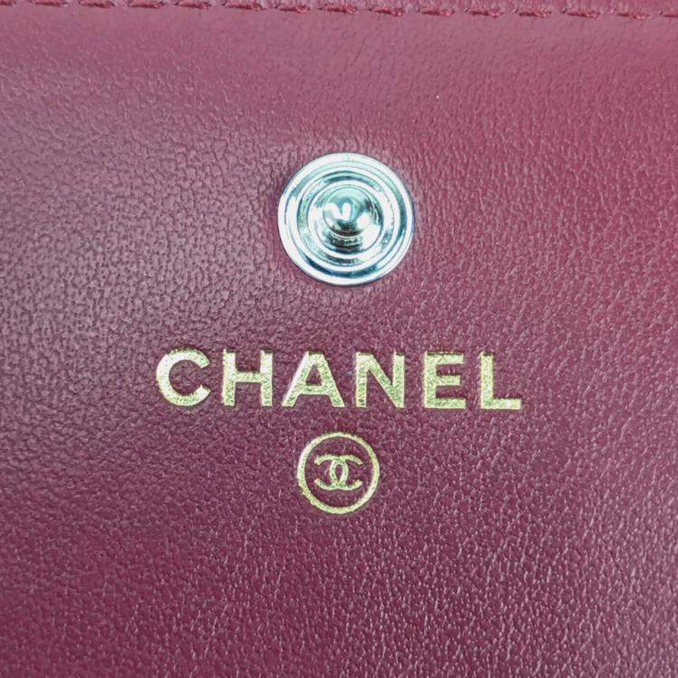 Pre Owned Chanel Bordeaux Matelasse Lambskin Tri-Fold 19 Wallet