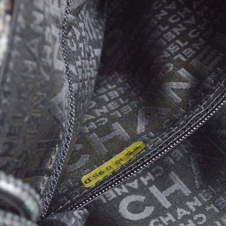 Pre Owned Chanel Multicolor Tweed Camellia Shoulder Bag