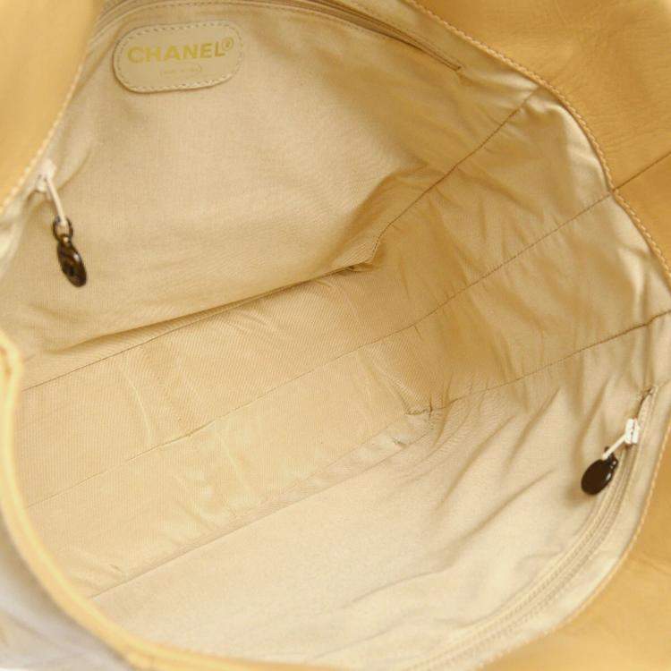 Pre Owned Chanel Beige Lambskin Plastic Chain Tote Bag