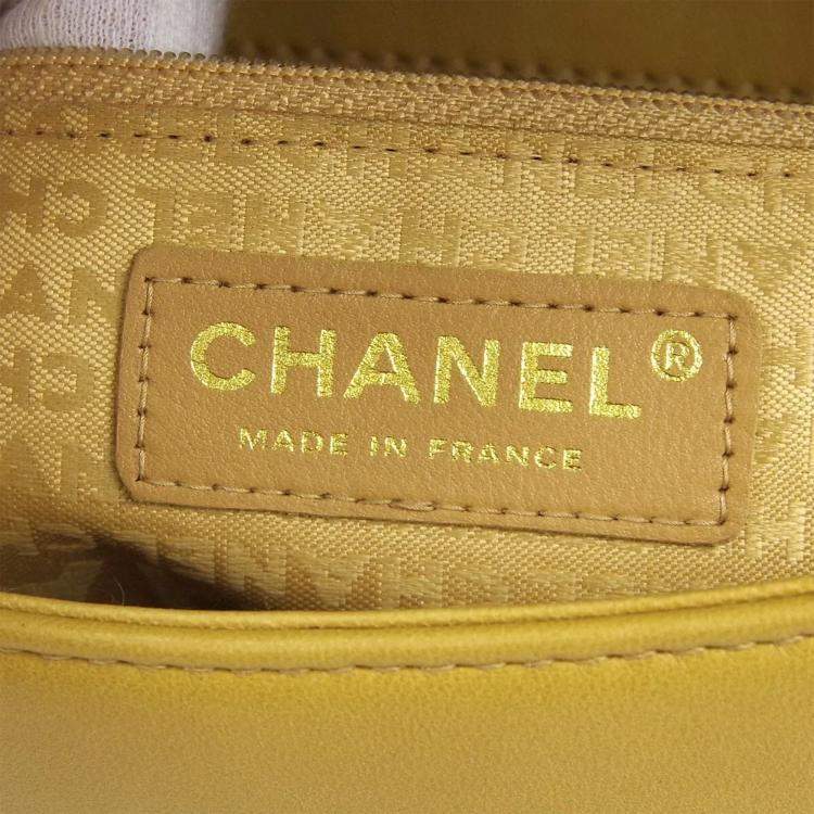Pre Owned Chanel Lambskin Leather Choco Bar Shoulder Bag