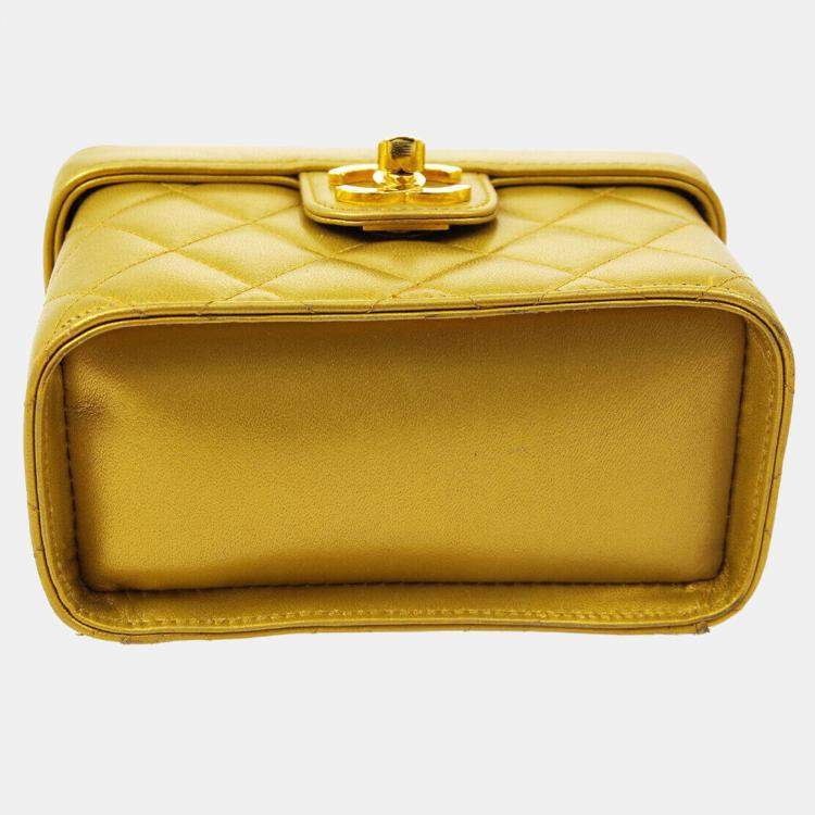 Pre Owned Chanel Quilted Cc Vanity Chain Shoulder Bag Purse Gold Leather Vintage