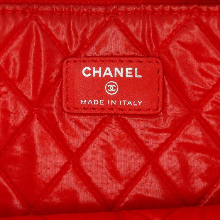 Pre Owned Chanel Red Medium Printed Lambskin Cuba La Habana O Case Clutch