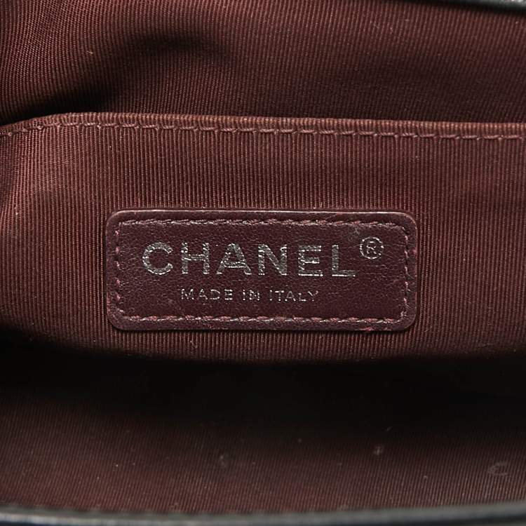 Pre Owned Chanel Black Quilted Leather Medium Boy Flap Bag
