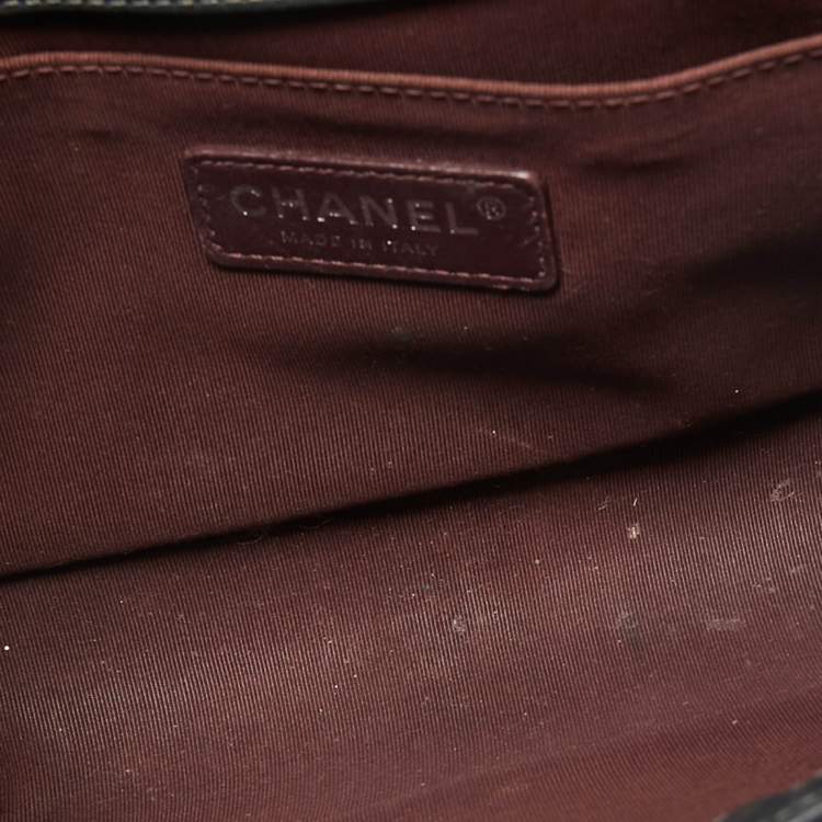 Pre Owned Chanel Black Quilted Leather Medium Boy Flap Bag