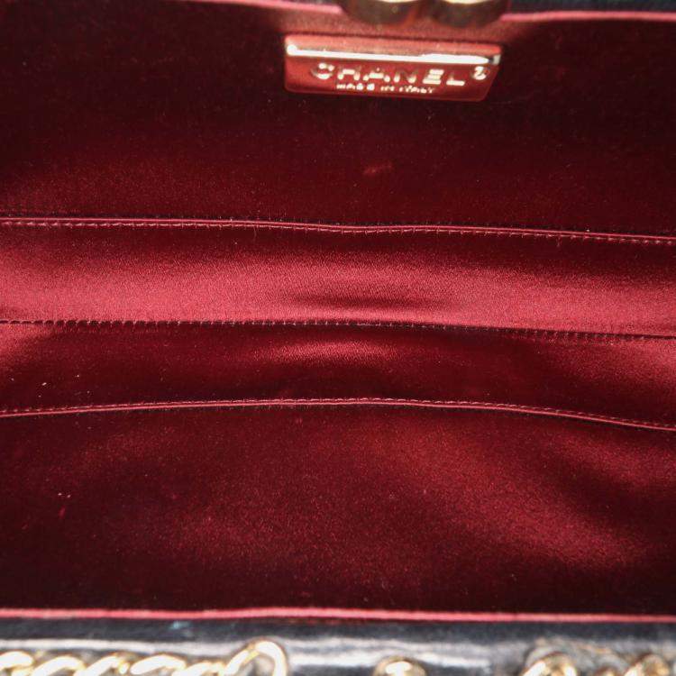 Pre Owned Chanel Black Quilted Lambskin Chain Around Clutch