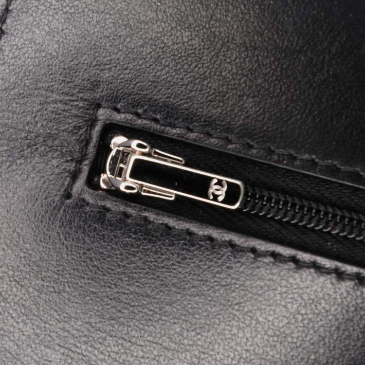 Pre Owned Chanel Black Quilted Suede Cocostellar Wallet on Chain