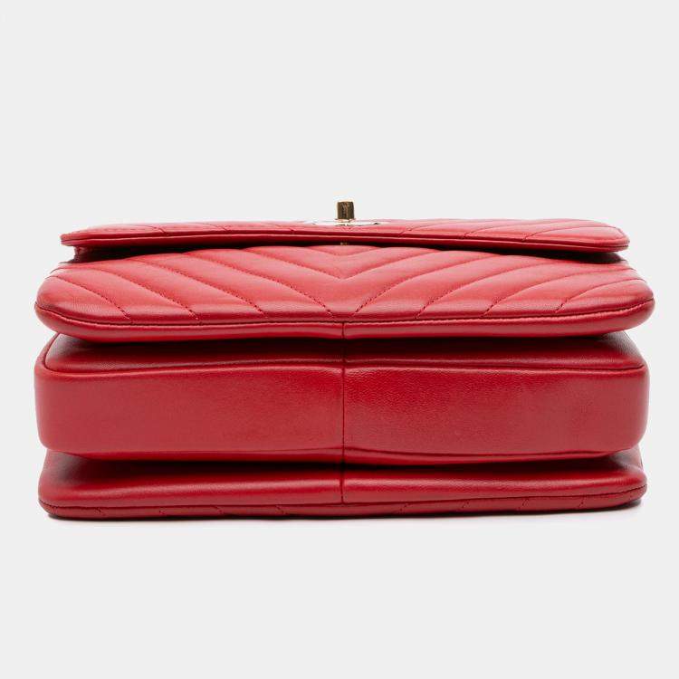 Pre Owned Chanel Red Small Chevron Lambskin Trendy CC Flap