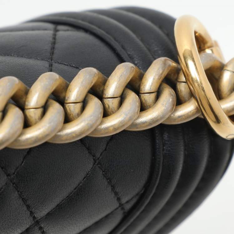 Pre Owned Chanel Black Quilted Leather Small Boy Flap Bag