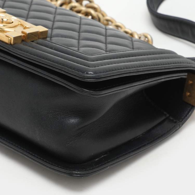 Pre Owned Chanel Black Quilted Leather Small Boy Flap Bag