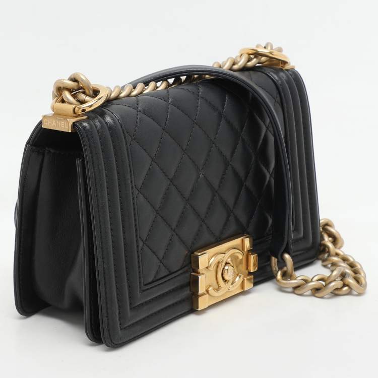 Pre Owned Chanel Black Quilted Leather Small Boy Flap Bag