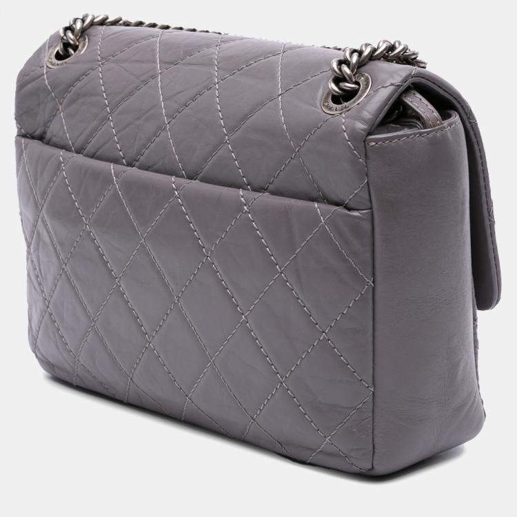 مملوكة مسبقًا Chanel Purple Quilted Aged Calfskin CC Square Flap
