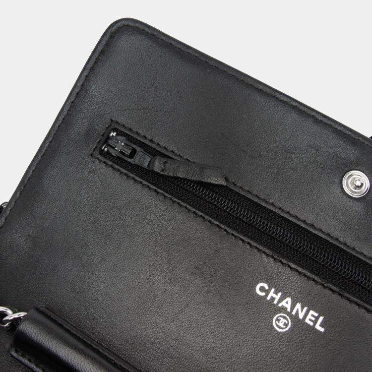 Pre Owned Chanel Black CC Quilted Crinkled Patent Wallet On Chain