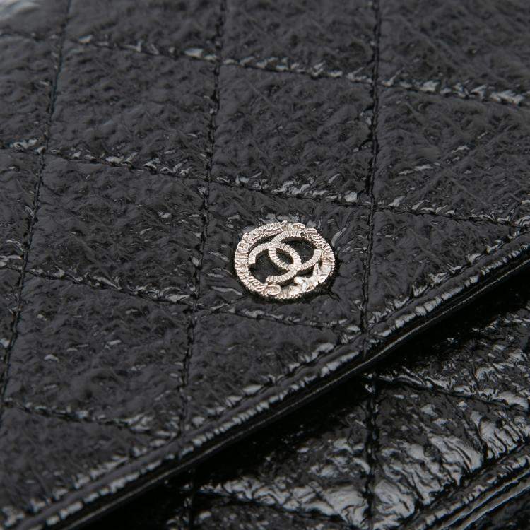 Pre Owned Chanel Black CC Quilted Crinkled Patent Wallet On Chain