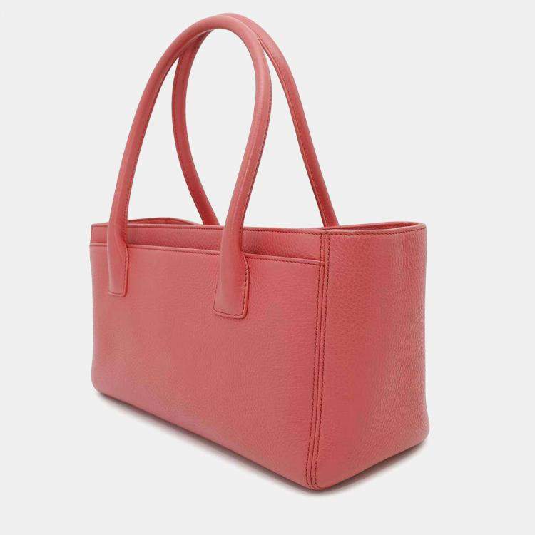 Pre Owned Chanel Pink Leather Executive Tote 