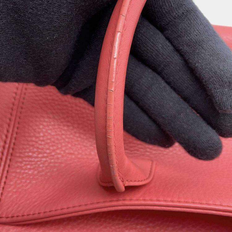 Pre Owned Chanel Pink Leather Executive Tote 