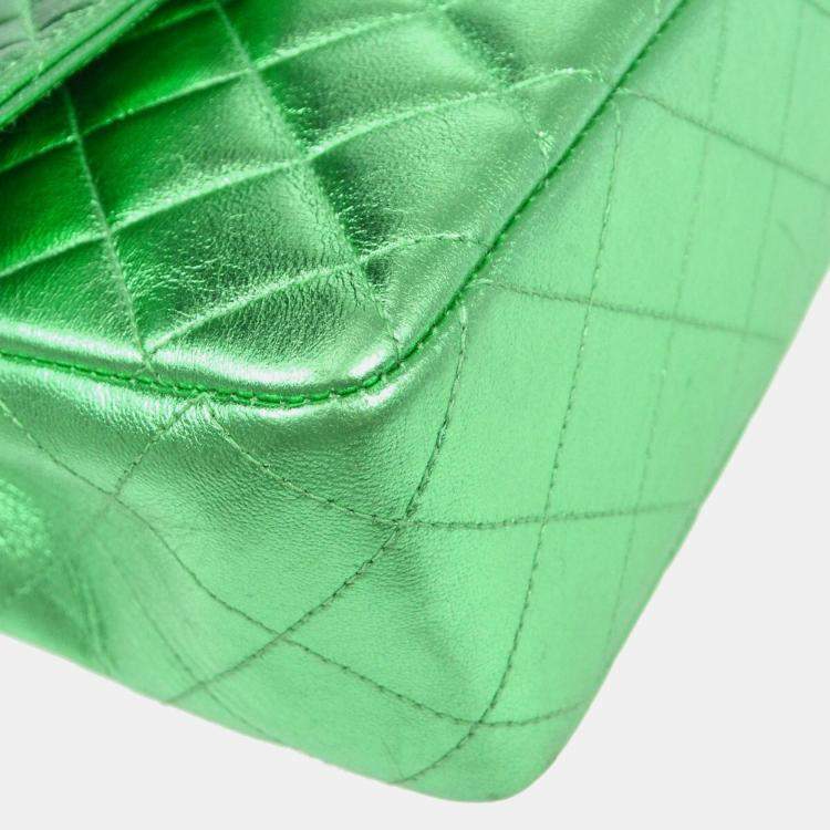 Pre Owned Chanel Metallic Green Lambskin Quilted CC Top Handle Handbag
