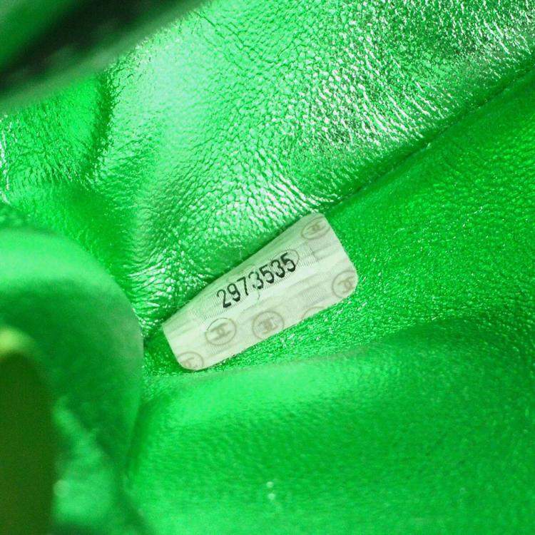 Pre Owned Chanel Metallic Green Lambskin Quilted CC Top Handle Handbag