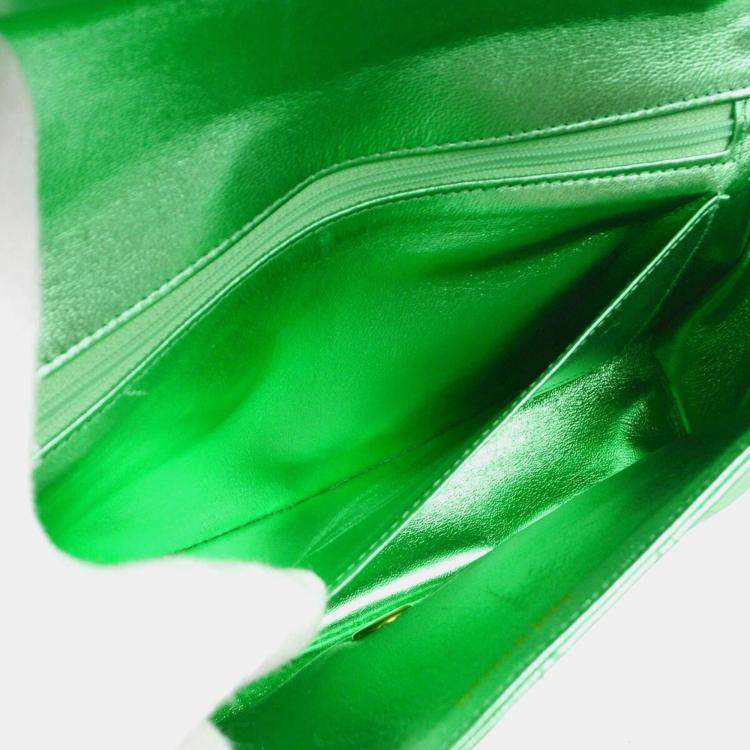 Pre Owned Chanel Metallic Green Lambskin Quilted CC Top Handle Handbag