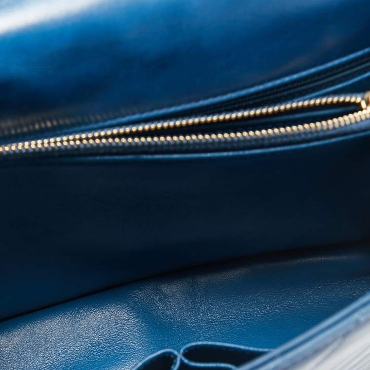 Pre Owned Chanel Blue Chevron Quilted Leather and Lizard Medium Coco Top Handle Bag