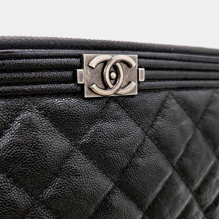 Pre Owned Gucci Black Caviar Boy Clutch New Medium