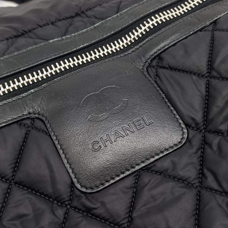 Pre Owned Chanel Black Nylon Cocoon Bag
