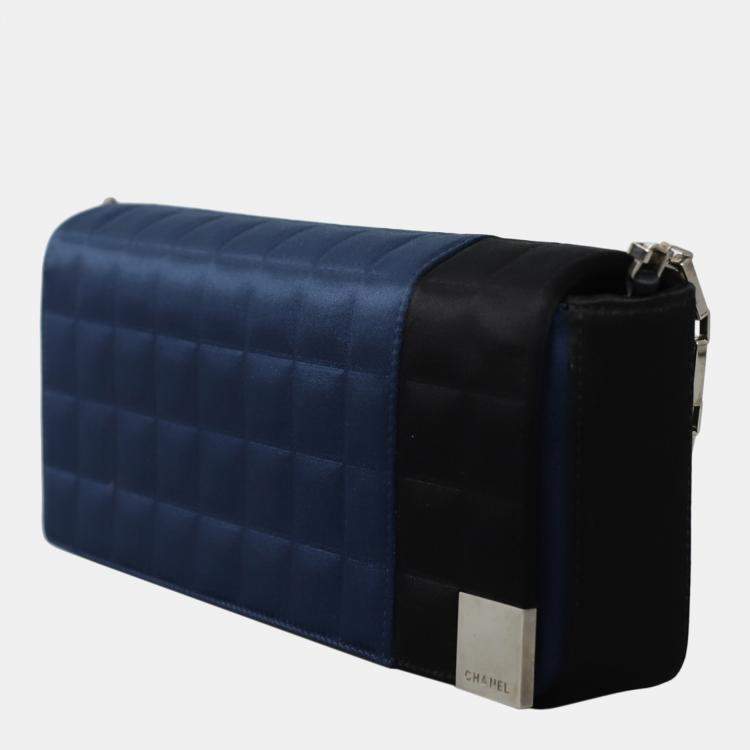 مملوكة مسبقًا Chanel Blue Quilted Satin Vintage Chocolate Flap Bag