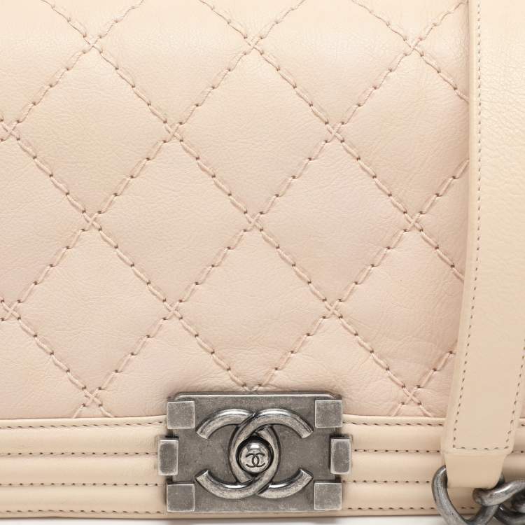 مملوكة مسبقًا Chanel Beige Quilted Wild Stitched Leather Medium Boy Flap Bag