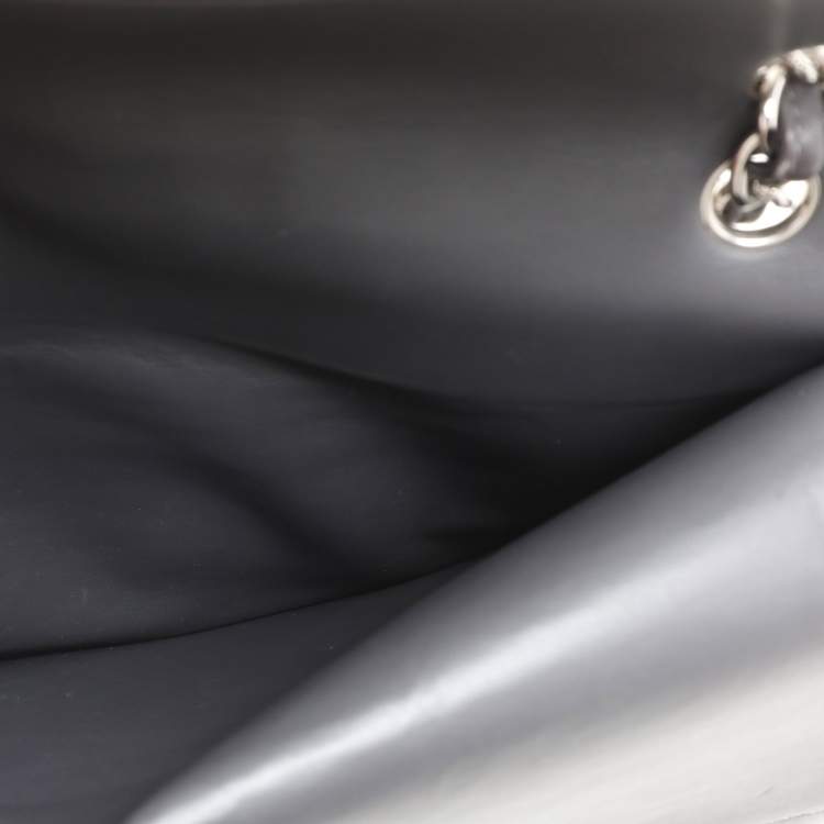 Pre Owned Chanel Grey Straited Quilted Patent Leather Maxi Classic Double Flap Bag