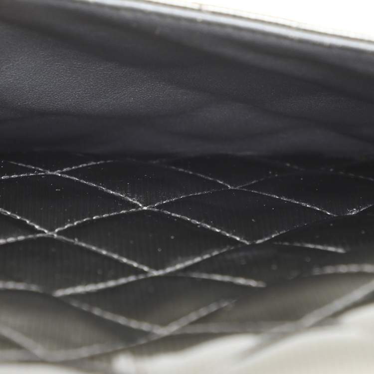 Pre Owned Chanel Grey Straited Quilted Patent Leather Maxi Classic Double Flap Bag