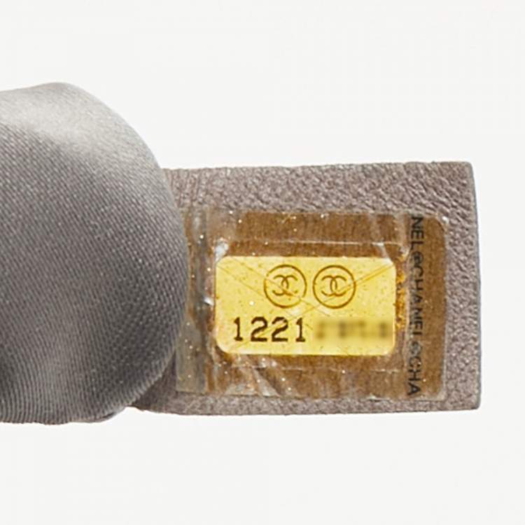 Pre Owned Chanel Silver Perforated Leather Rodeo Drive Hobo