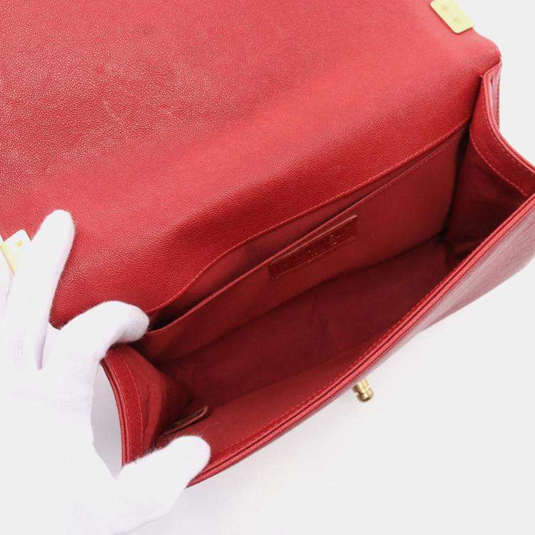 Pre Owned Chanel Red Grained Leather Boy Shoulder Bag