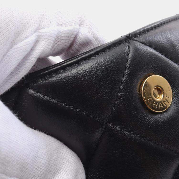 Pre Owned Chanel Black Lambskin Quilted Small Chain Hobo Bag