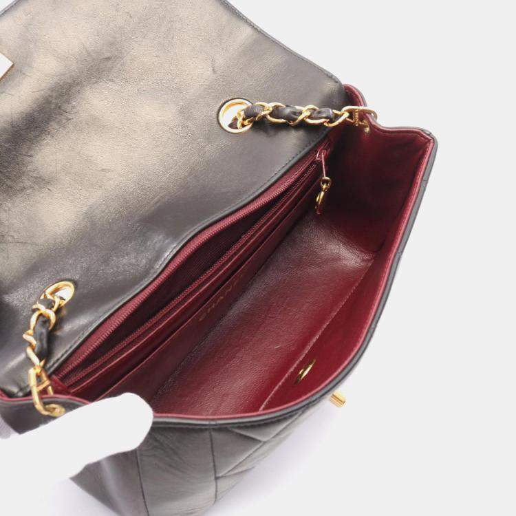 Pre Owned Chanel Black Leather Diana Shulder Bag
