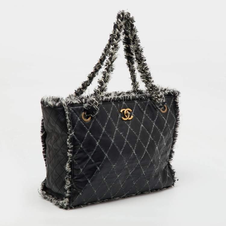Pre Owned Chanel Black Quilted Leather and Funny Tweed CC Shopper Tote