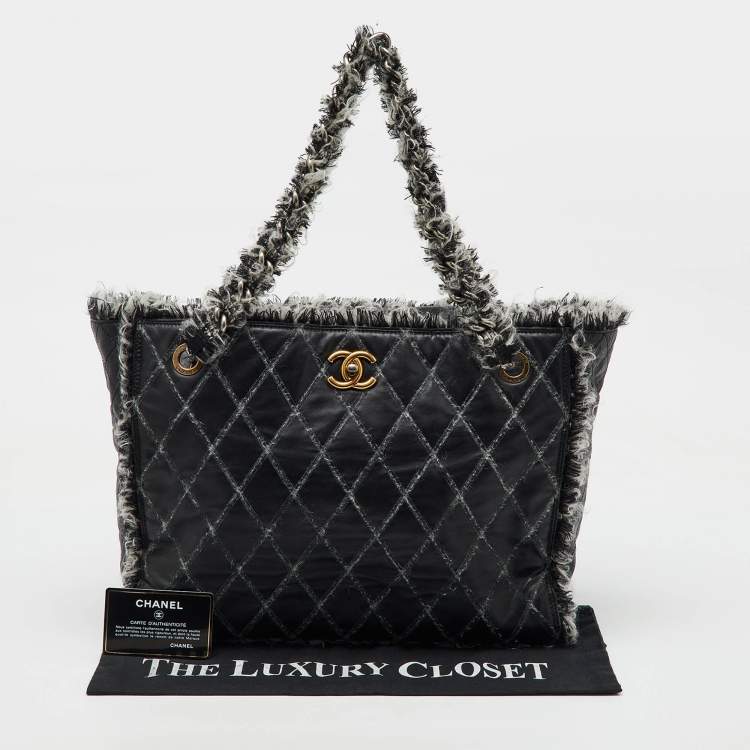Pre Owned Chanel Black Quilted Leather and Funny Tweed CC Shopper Tote