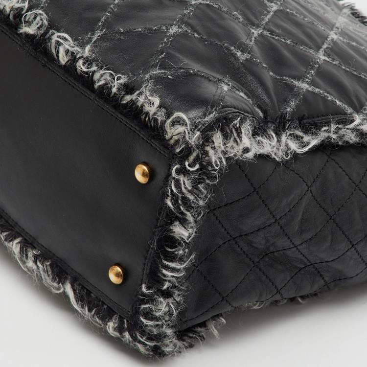 Pre Owned Chanel Black Quilted Leather and Funny Tweed CC Shopper Tote