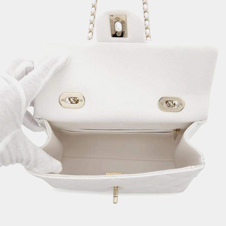 Pre Owned Chanel Matelasse White Caviar Leather Top Handle Bag
