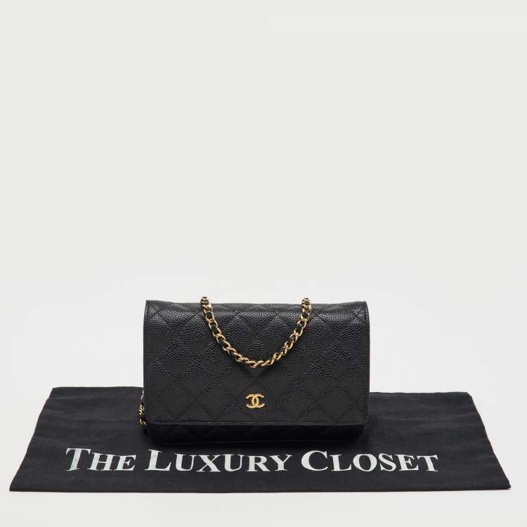 Pre Owned Chanel Black Quilted Caviar Leather CC Classic Wallet On Chain