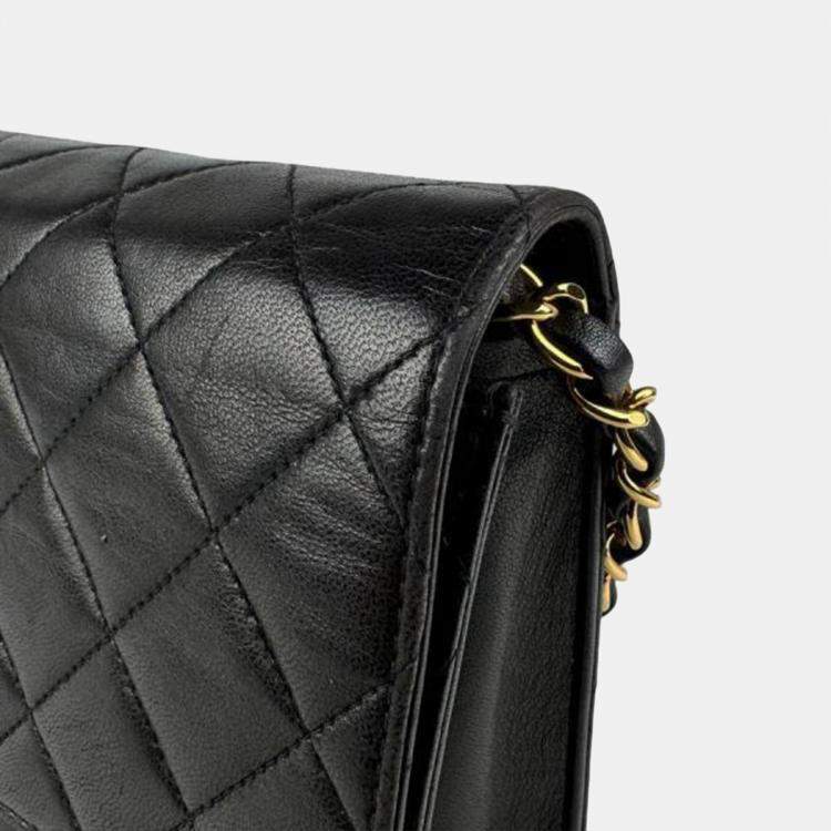 Pre Owned Chanel Quilted CC Black Leather Flap Bag