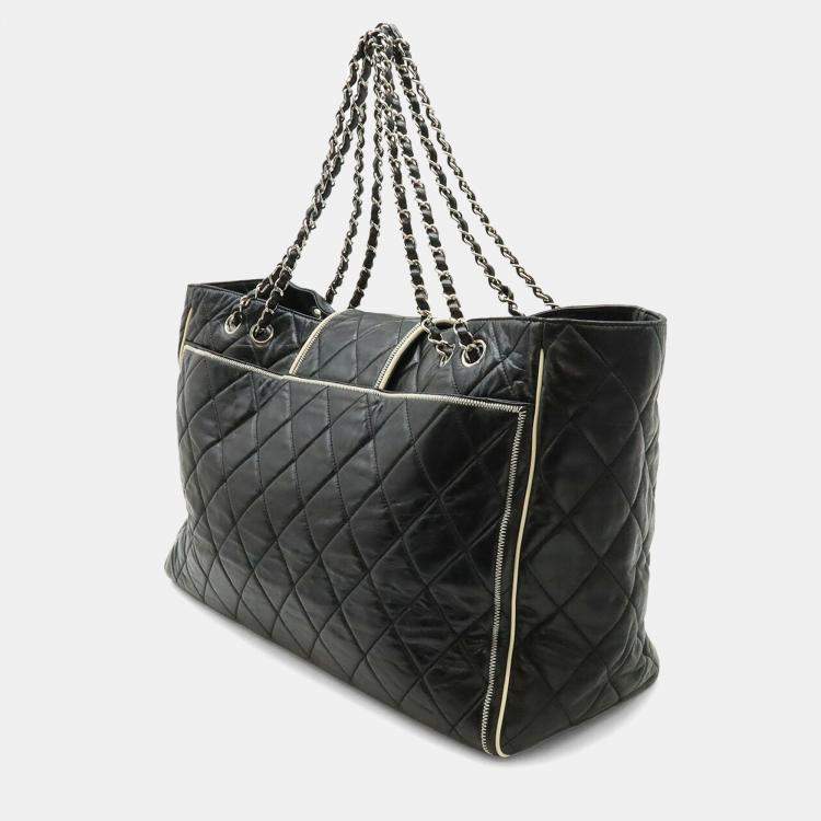 Pre Owned Chanel 2.55 Turnlock Black White Calf Leather Tote Bag