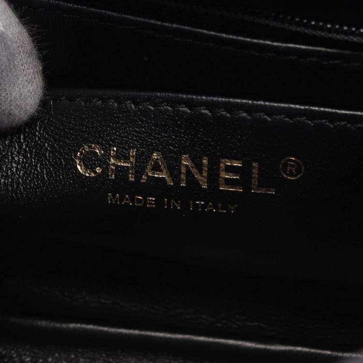 Pre Owned Chanel Single Flap Mini Black Reverse Chevron Lambskin Top Handle Bag