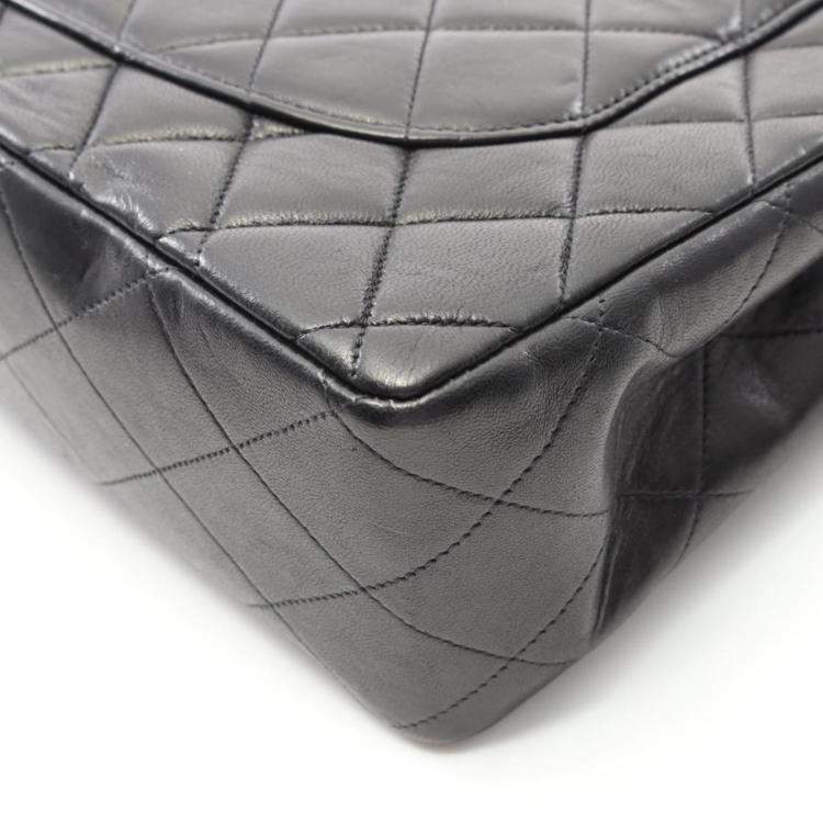Pre Owned Chanel Jumbo Single Flap Black Lambskin Shoulder Bag