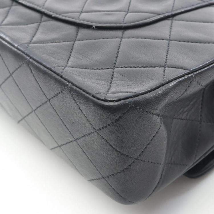 Pre Owned Chanel Classic Double Flap Black Quilted Lambskin Shoulder Bag
