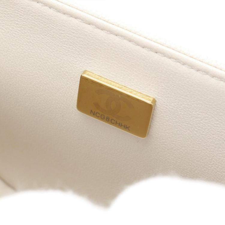 Pre Owned Chanel Mini Messenger White Quilted Caviar LeatherBag