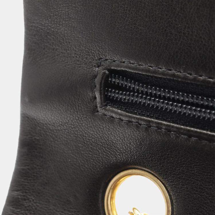 Pre Owned Chanel Classic Double Flap Black Quilted Lambskin Shoulder Bag