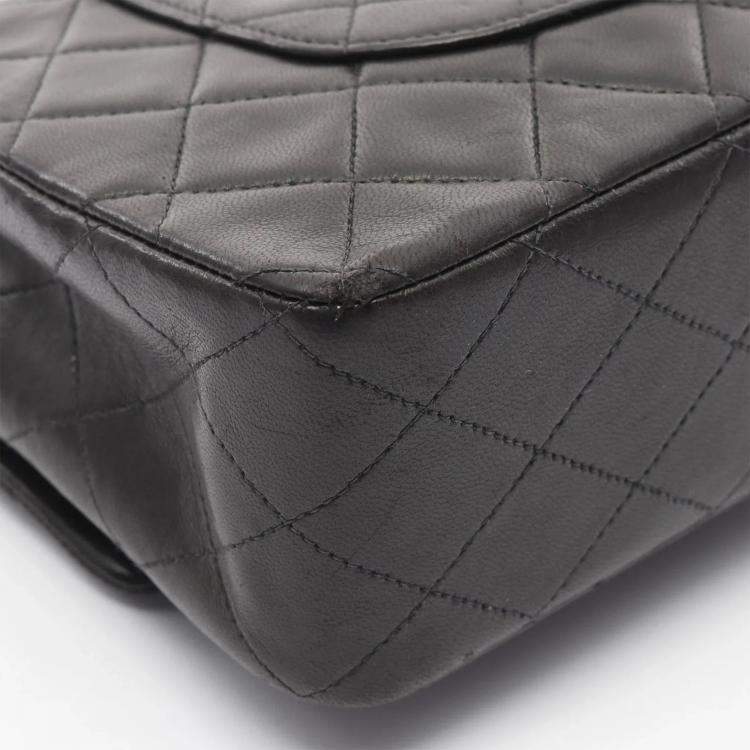 Pre Owned Chanel Classic Double Flap Black Quilted Lambskin Shoulder Bag