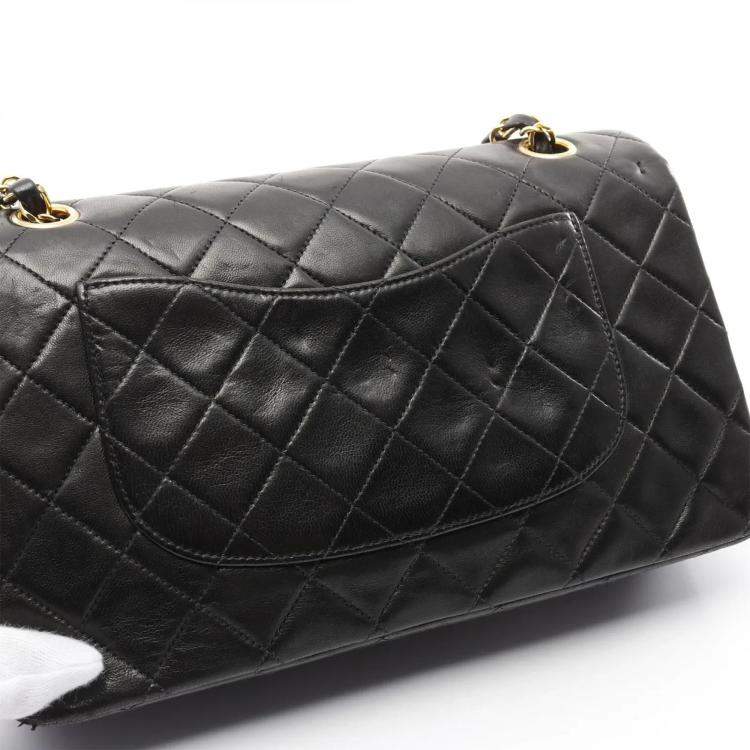 Pre Owned Chanel Classic Double Flap Black Quilted Lambskin Shoulder Bag