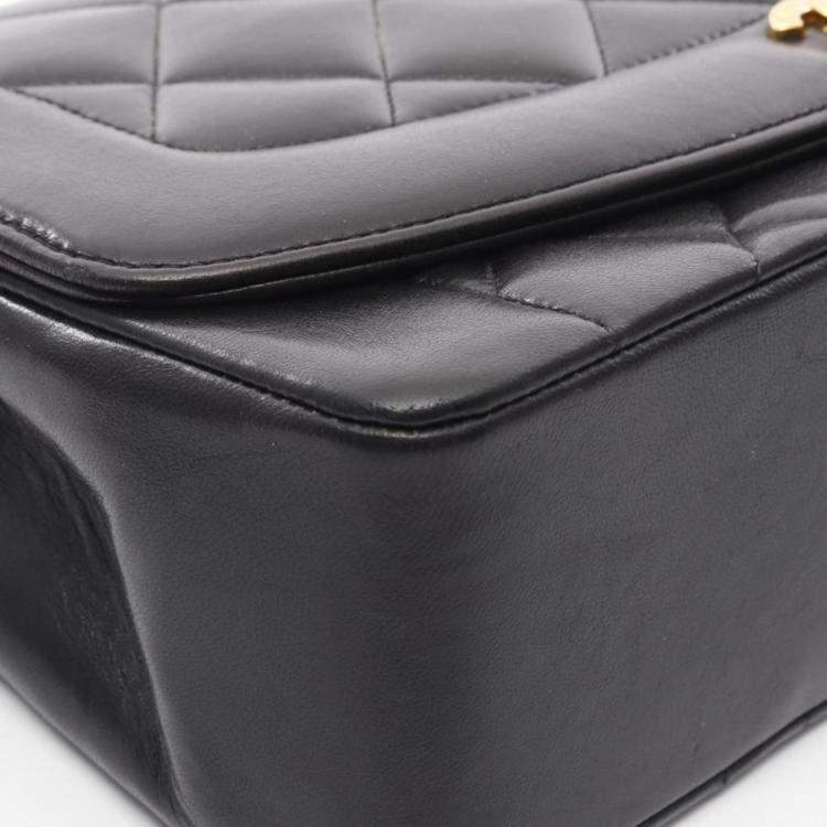 Pre Owned Chanel Diana Flap Black Lambskin Leather Shoulder Bag