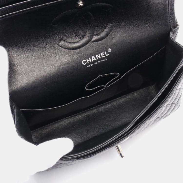 Pre Owned Chanel Classic Double Flap Black Leather Shoulder Bag