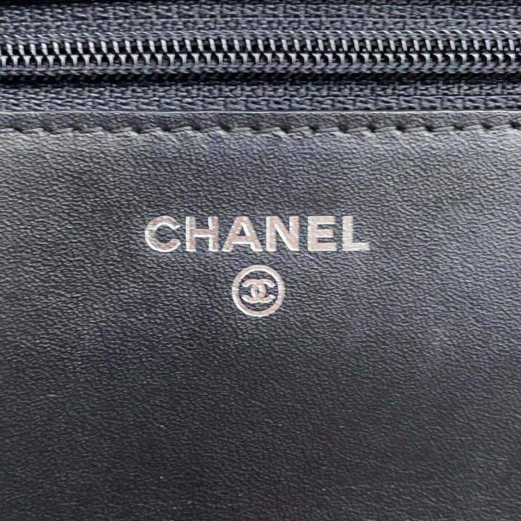 Pre Owned Chanel CC Black Leather Wallet on Chain